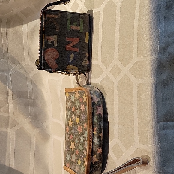 Dooney & Bourke wallet and mini bag - Picture 4 of 6